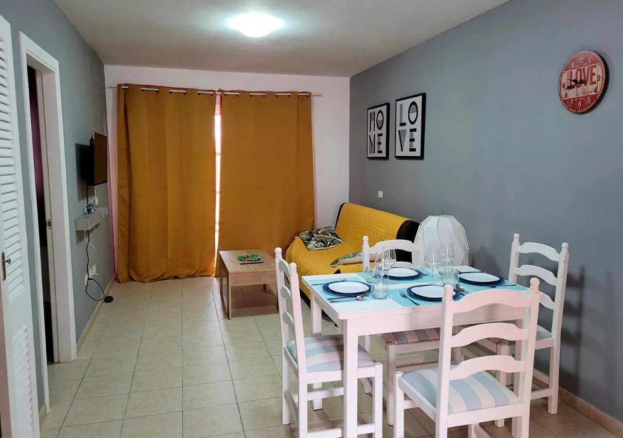 Apartment Apartamento Funcional En Residencial Con Piscina En Inmejorable Ubicacion En Centro De La Isla Caleta De Fuste Spain